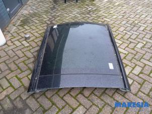 Used Panoramic roof Peugeot 5008 I (0A/0E) 1.6 THP 16V Price € 315,00 Margin scheme offered by Maresia Parts