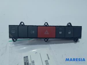 Used Panic lighting switch Fiat Ducato (250) 2.2 D 100 Multijet Euro 4 Price € 42,35 Inclusive VAT offered by Maresia Parts