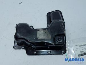 Used Sump Peugeot 308 (L3/L8/LB/LH/LP) 1.2 12V e-THP PureTech 130 Price € 40,00 Margin scheme offered by Maresia Parts