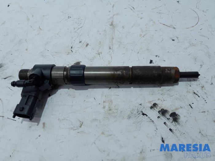 Usagé Injecteurs Peugeot 508 SW (8E/8U) 2.2 HDiF 16V GT Prix € 105,00 Règlement à la marge proposé par Maresia Parts