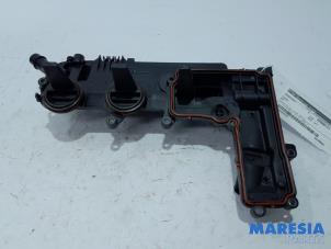 Used Rocker cover Peugeot 508 SW (8E/8U) 2.2 HDiF 16V GT Price € 35,00 Margin scheme offered by Maresia Parts