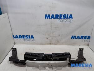 Używane Panel przedni Opel Combo 1.3 CDTI 16V ecoFlex Cena € 72,60 Z VAT oferowane przez Maresia Parts