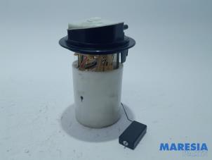 Used Electric fuel pump Peugeot 208 I (CA/CC/CK/CL) 1.6 Blue HDi 100 Price € 49,99 Margin scheme offered by Maresia Parts