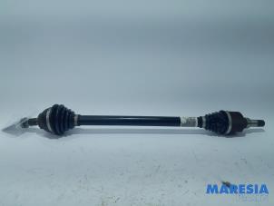 Used Front drive shaft, right Peugeot 208 I (CA/CC/CK/CL) 1.6 Blue HDi 100 Price € 50,00 Margin scheme offered by Maresia Parts
