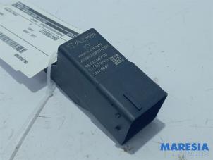 Used Glow plug relay Peugeot 208 I (CA/CC/CK/CL) 1.6 Blue HDi 100 Price € 10,00 Margin scheme offered by Maresia Parts