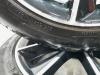 Jeu de jantes sport + pneus d'un Renault Megane III Coupe (DZ) 1.2 16V TCE 115 2012