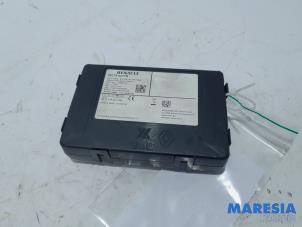 Used Phone module Renault Twingo III (AH) 1.0 SCe 70 12V Price € 131,25 Margin scheme offered by Maresia Parts