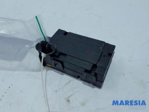 Used Tyre pressure sensor Peugeot 5008 I (0A/0E) 1.6 THP 16V Price € 60,00 Margin scheme offered by Maresia Parts