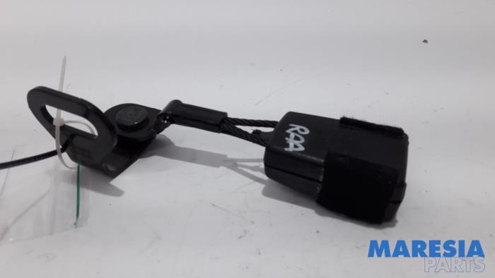 Rear seatbelt buckle, right from a Peugeot 5008 I (0A/0E) 1.6 THP 16V 2014