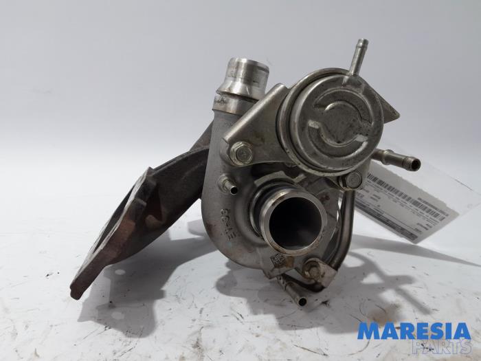 Turbo from a Renault Clio IV (5R) 0.9 Energy TCE 90 12V 2018