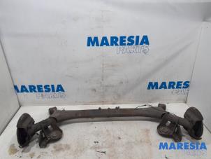 Used Rear-wheel drive axle Peugeot 308 (4A/C) 1.6 16V THP 150 Price € 173,25 Margin scheme offered by Maresia Parts