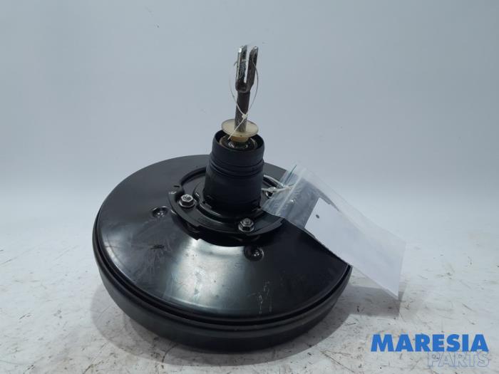 Begagnade Bromsservo Renault Kangoo Express (FW) 1.5 dCi 90 FAP Pris € 48,39 Inklusive moms erbjuds av Maresia Parts