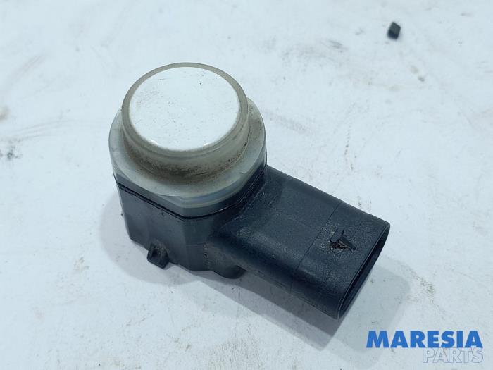 Begagnade Parkeringssensor Alfa Romeo Giulietta (940) 1.4 TB 16V MultiAir Pris € 19,50 Marginaltabell erbjuds av Maresia Parts