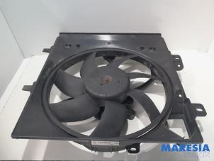 Used Fan motor Peugeot 207 CC (WB) 1.6 16V Price € 40,00 Margin scheme offered by Maresia Parts