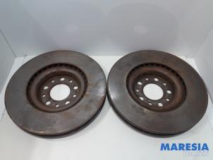 Used Front brake disc Alfa Romeo Giulia (952) 2.0 T 16V Veloce Price € 75,00 Margin scheme offered by Maresia Parts