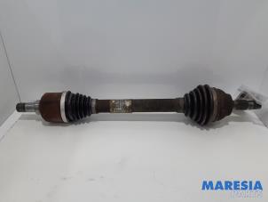 Used Front drive shaft, left Peugeot 5008 I (0A/0E) 1.6 THP 16V Price € 34,00 Margin scheme offered by Maresia Parts