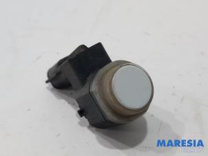 Used PDC Sensor Renault Megane III Coupe (DZ) 1.2 16V TCE 115 Price € 19,00 Margin scheme offered by Maresia Parts