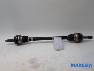 Used Drive shaft, rear left Alfa Romeo Giulia (952) 2.0 T 16V Veloce Price € 175,00 Margin scheme offered by Maresia Parts