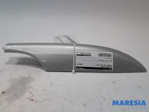 Used Roof rail sealing cover Peugeot 308 SW (4E/H) 1.6 VTI 16V Price € 30,00 Margin scheme offered by Maresia Parts