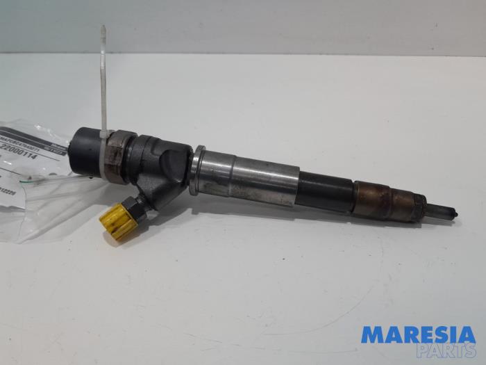 Usagé Injecteurs Renault Master III (FV) 2.3 dCi 100 16V FWD Prix € 152,46 Prix TTC proposé par Maresia Parts