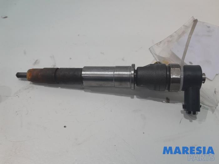 Usagé Injecteurs Renault Master III (FV) 2.3 dCi 100 16V FWD Prix € 152,46 Prix TTC proposé par Maresia Parts