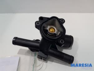 Usagé Boîtier thermostat Renault Master IV (FV) 2.3 dCi 100 16V FWD Prix € 42,35 Prix TTC proposé par Maresia Parts