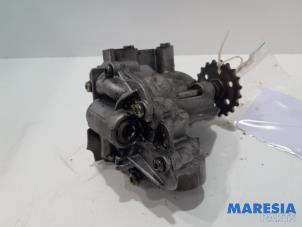 Gebrauchte Ölpumpe Renault Master IV (FV) 2.3 dCi 100 16V FWD Preis € 190,58 Mit Mehrwertsteuer angeboten von Maresia Parts