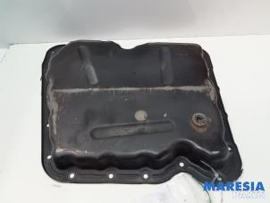 Used Sump Renault Master IV (FV) 2.3 dCi 100 16V FWD Price € 60,50 Inclusive VAT offered by Maresia Parts