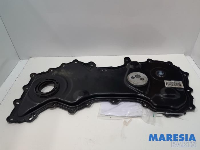 Usagé Couvercle de distribution Renault Master III (FV) 2.3 dCi 100 16V FWD Prix € 30,25 Prix TTC proposé par Maresia Parts