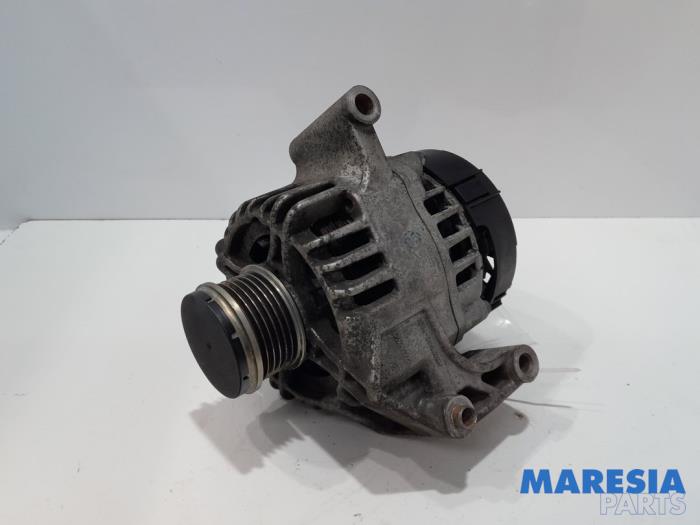 Used Dynamo Opel Combo 1.3 CDTI 16V ecoFlex Price € 78,65 Inclusive VAT offered by Maresia Parts