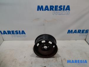 Used Wheel Peugeot 207 SW (WE/WU) 1.6 16V Price € 20,00 Margin scheme offered by Maresia Parts