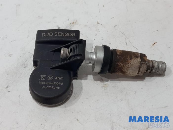 Begagnade Däcktryckssensor Renault Megane IV Estate (RFBK) 1.5 Energy dCi 110 Pris € 15,00 Marginaltabell erbjuds av Maresia Parts