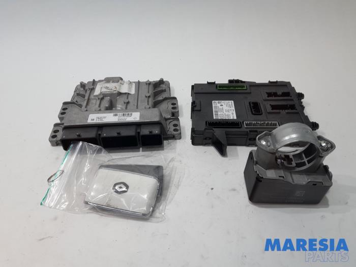 Used Engine management computer Renault Megane IV Estate (RFBK) 1.5 Energy dCi 110 Price € 315,00 Margin scheme offered by Maresia Parts