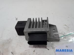 Used Cooling fan resistor Renault Master IV (MA/MB/MC/MD/MH/MF/MG/MH) 2.3 dCi 150 16V Price € 60,50 Inclusive VAT offered by Maresia Parts