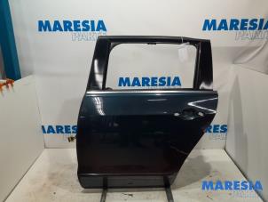 Used Rear door 4-door, left Peugeot 5008 I (0A/0E) 1.6 THP 16V Price € 210,00 Margin scheme offered by Maresia Parts