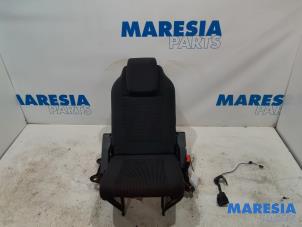 Gebrauchte Sitz hinten Peugeot 5008 I (0A/0E) 1.6 THP 16V Preis € 262,50 Margenregelung angeboten von Maresia Parts
