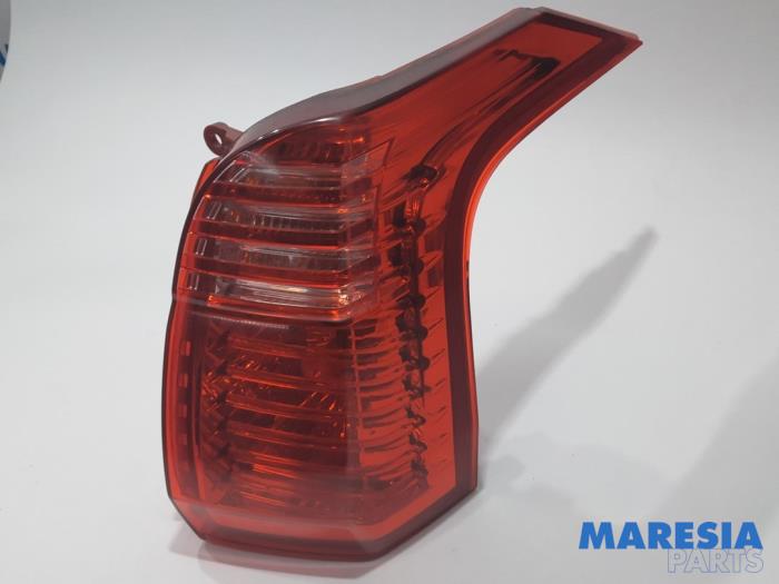 Taillight, right from a Peugeot 5008 I (0A/0E) 1.6 THP 16V 2013