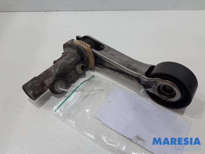 Usados Tensor correa múltiple Peugeot 207 SW (WE/WU) 1.6 16V Precio € 19,99 Norma de margen ofrecido por Maresia Parts