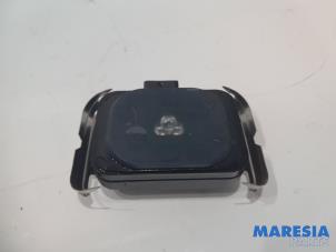Used Rain sensor Peugeot 5008 I (0A/0E) 1.6 THP 16V Price € 20,00 Margin scheme offered by Maresia Parts