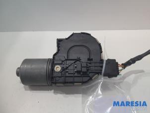 Used Front wiper motor Peugeot 308 (4A/C) 1.6 VTI 16V Price € 30,00 Margin scheme offered by Maresia Parts