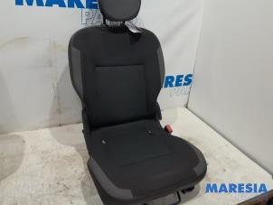 Used Rear seat Renault Twingo II (CN) 1.2 16V Price € 79,95 Margin scheme offered by Maresia Parts