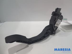 Używane Czujnik polozenia pedalu gazu Citroen C4 Cactus (0B/0P) 1.6 Blue Hdi 100 Cena € 20,00 Procedura marży oferowane przez Maresia Parts