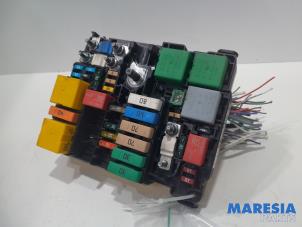 Used Fuse box Citroen C4 Cactus (0B/0P) 1.6 Blue Hdi 100 Price € 75,00 Margin scheme offered by Maresia Parts