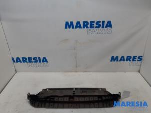 Used Front bumper frame Peugeot 208 I (CA/CC/CK/CL) 1.2 Vti 12V PureTech 82 Price € 35,00 Margin scheme offered by Maresia Parts