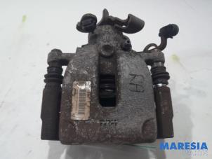 Used Rear brake calliper, right Peugeot 5008 I (0A/0E) 1.6 THP 16V Price € 24,95 Margin scheme offered by Maresia Parts