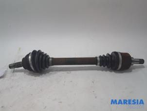 Used Front drive shaft, left Peugeot 5008 I (0A/0E) 1.6 THP 16V Price € 34,00 Margin scheme offered by Maresia Parts