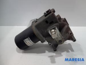 Used Front wiper motor Peugeot 307 SW (3H) 2.0 16V Price € 35,00 Margin scheme offered by Maresia Parts