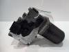 Front wiper motor from a Peugeot 307 SW (3H) 2.0 16V 2006
