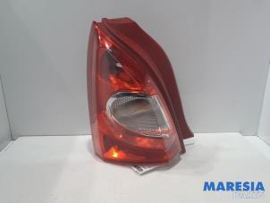 Used Taillight, left Renault Twingo II (CN) 1.2 16V Price € 35,00 Margin scheme offered by Maresia Parts
