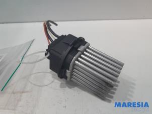 Used Heater resistor Peugeot 307 SW (3H) 2.0 16V Price € 25,00 Margin scheme offered by Maresia Parts